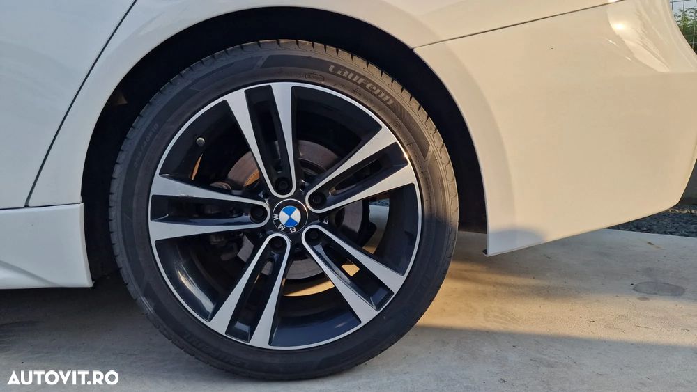 BMW Seria 3 - 34