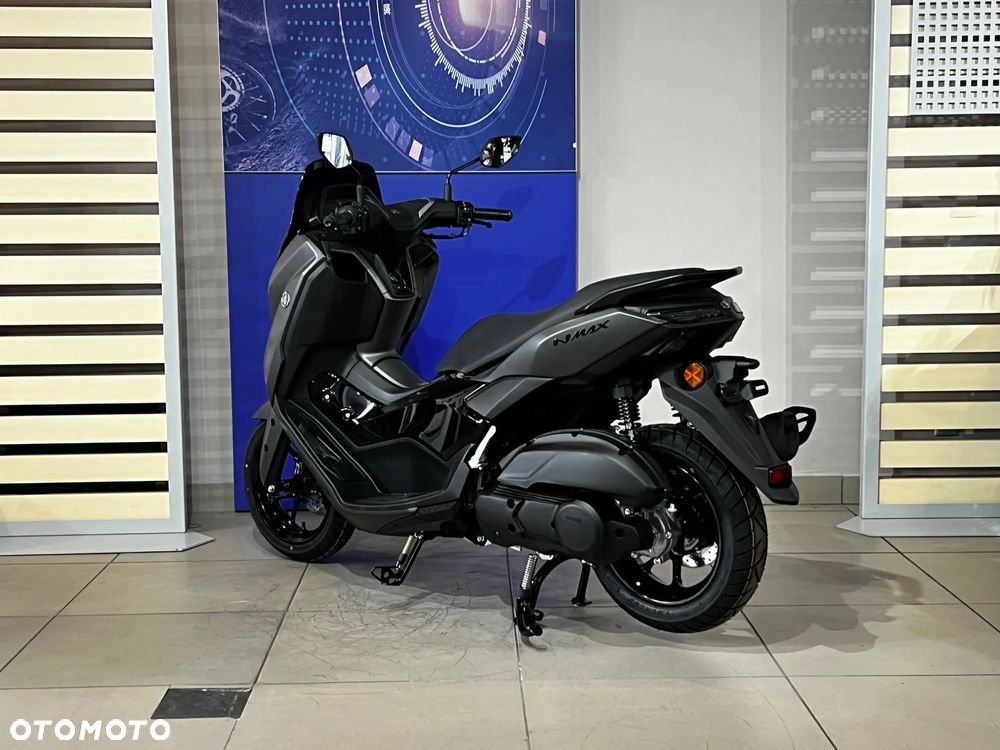 Yamaha NMAX - 14