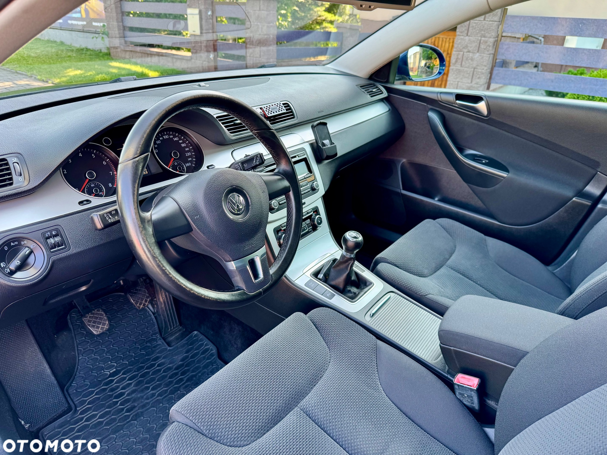 Volkswagen Passat 1.4 TSI BMT Comfortline - 9