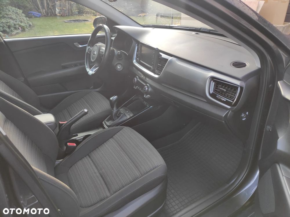 Kia Stonic 1.6 CRDi SCR XL - 10