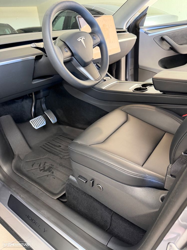Tesla Model Y Long Range Tração Integral - 22