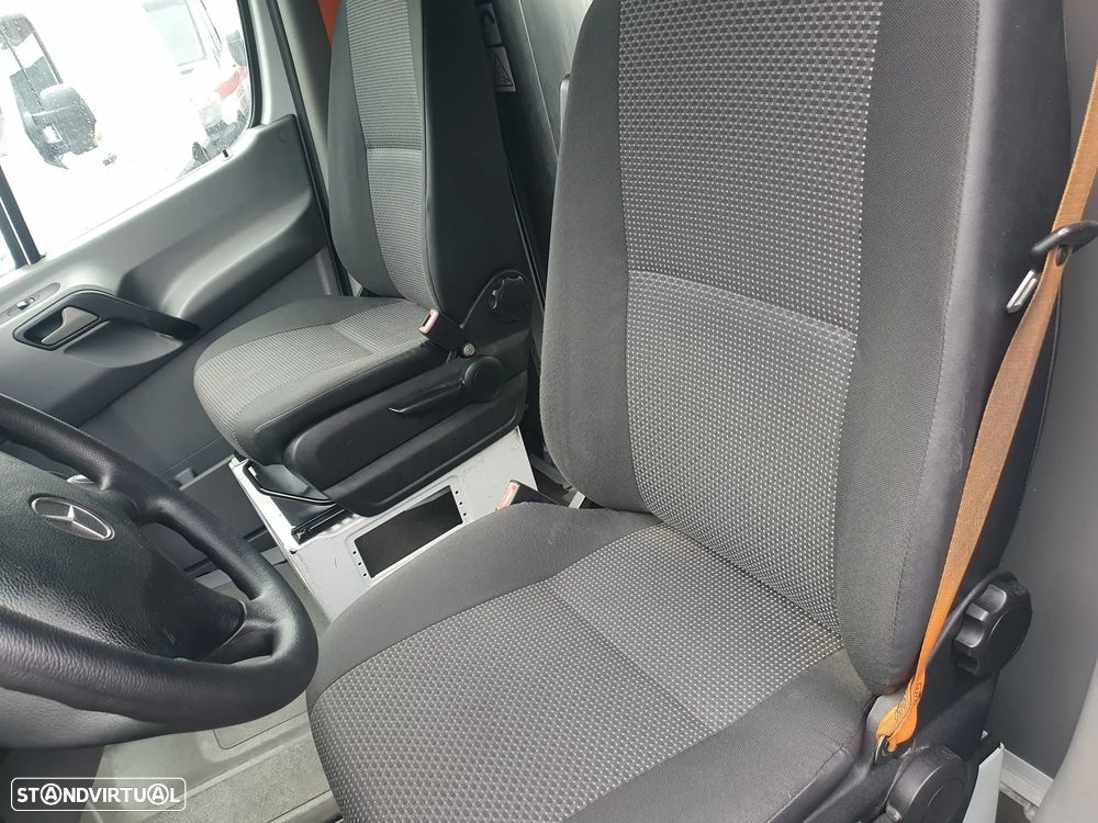 Mercedes-Benz 313 CDI - 8