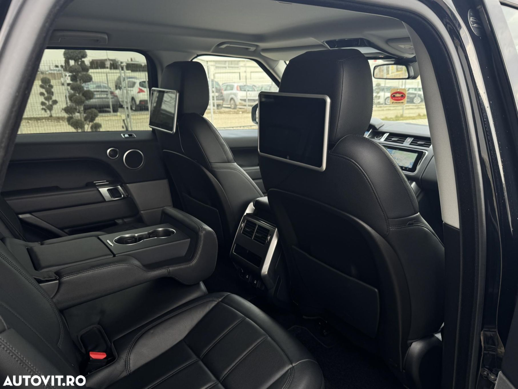 Land Rover Range Rover Sport - 28