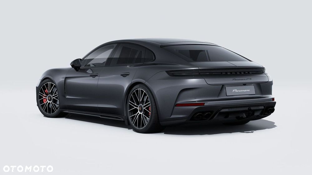 Porsche Panamera - 3