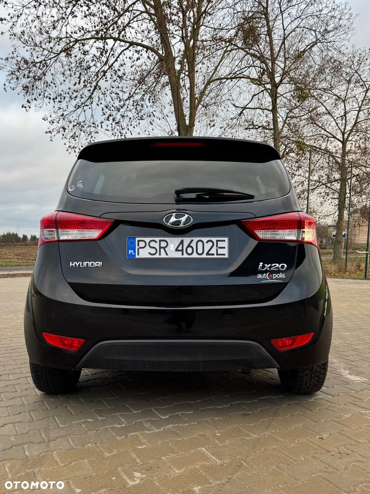 Hyundai ix20 1.4 BlueDrive Classic + - 5