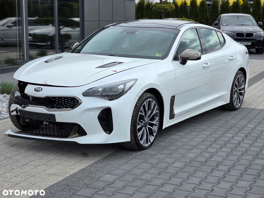 Kia Stinger 2.0 T-GDI XL - 2
