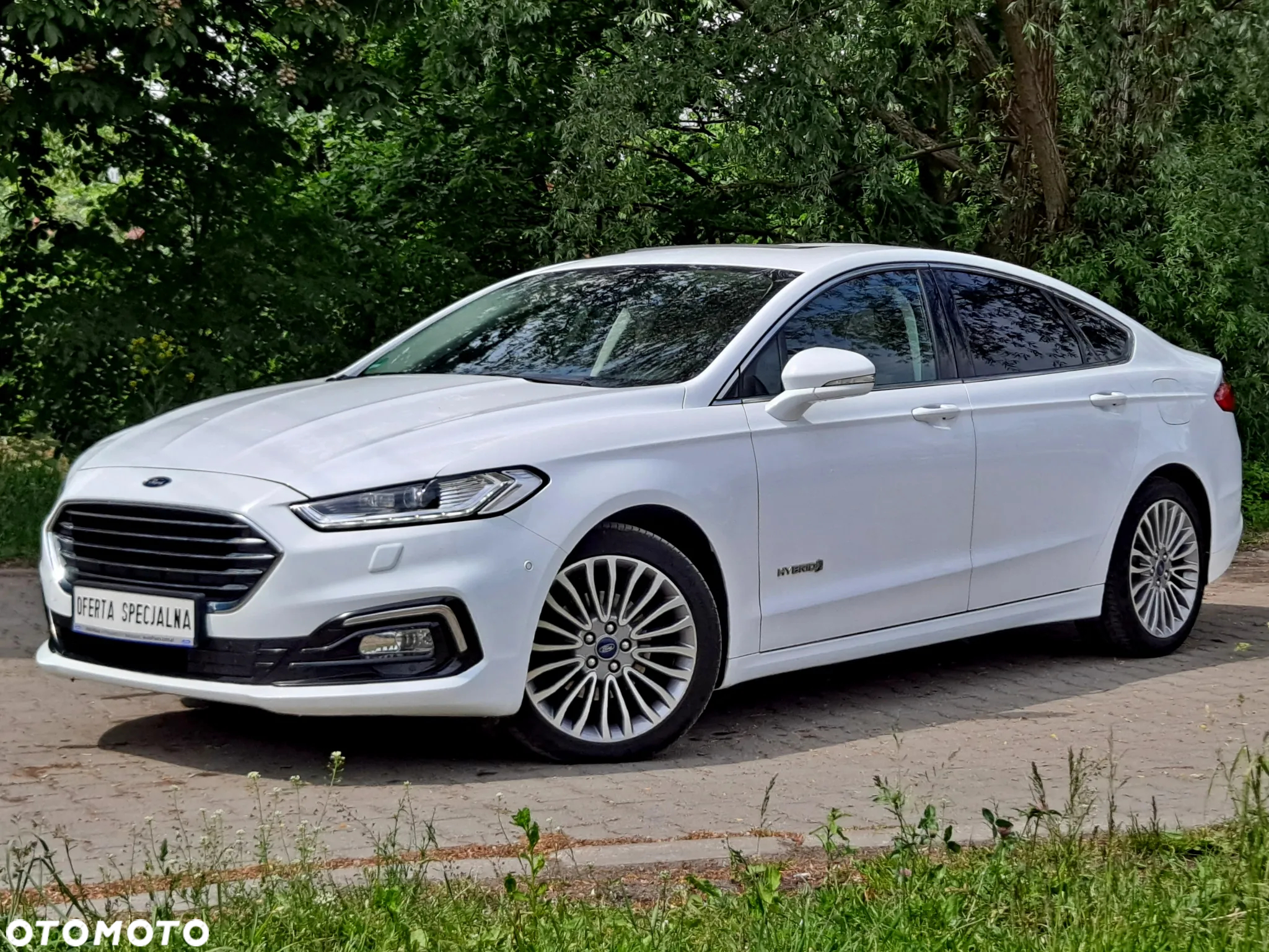 Ford Mondeo - 36