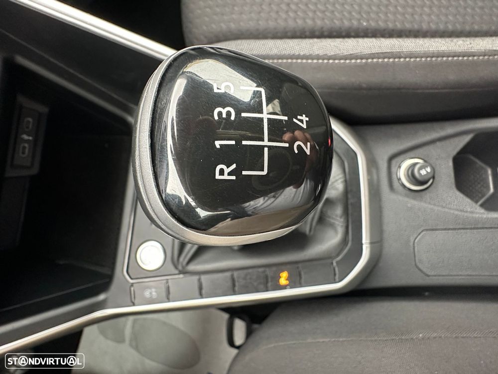 VW Taigo 1.0 TSI Urban - 26