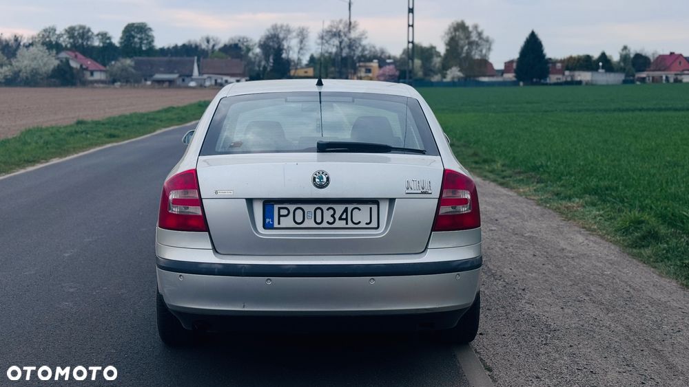 Skoda Octavia 1.6 Classic - 3