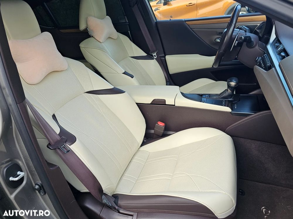 Lexus Seria ES 300h Luxury - 9