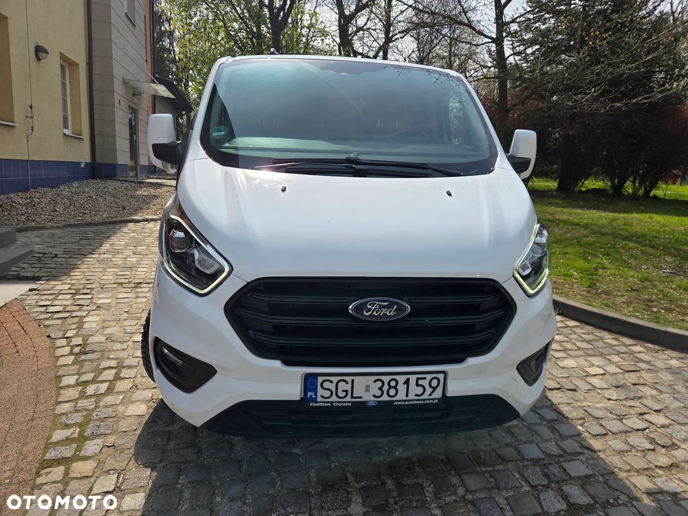 Ford Custom - 15