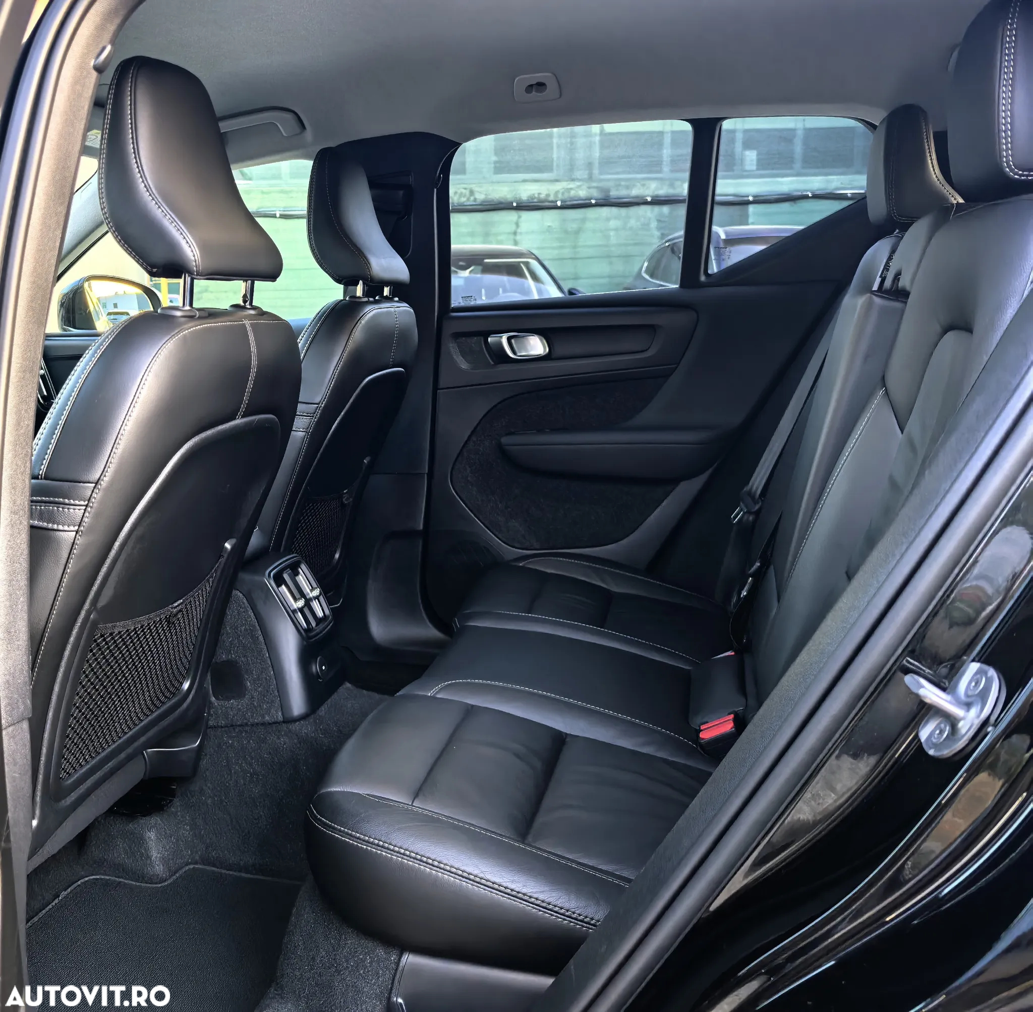 Volvo XC 40 T4 Recharge DKG Inscription - 14