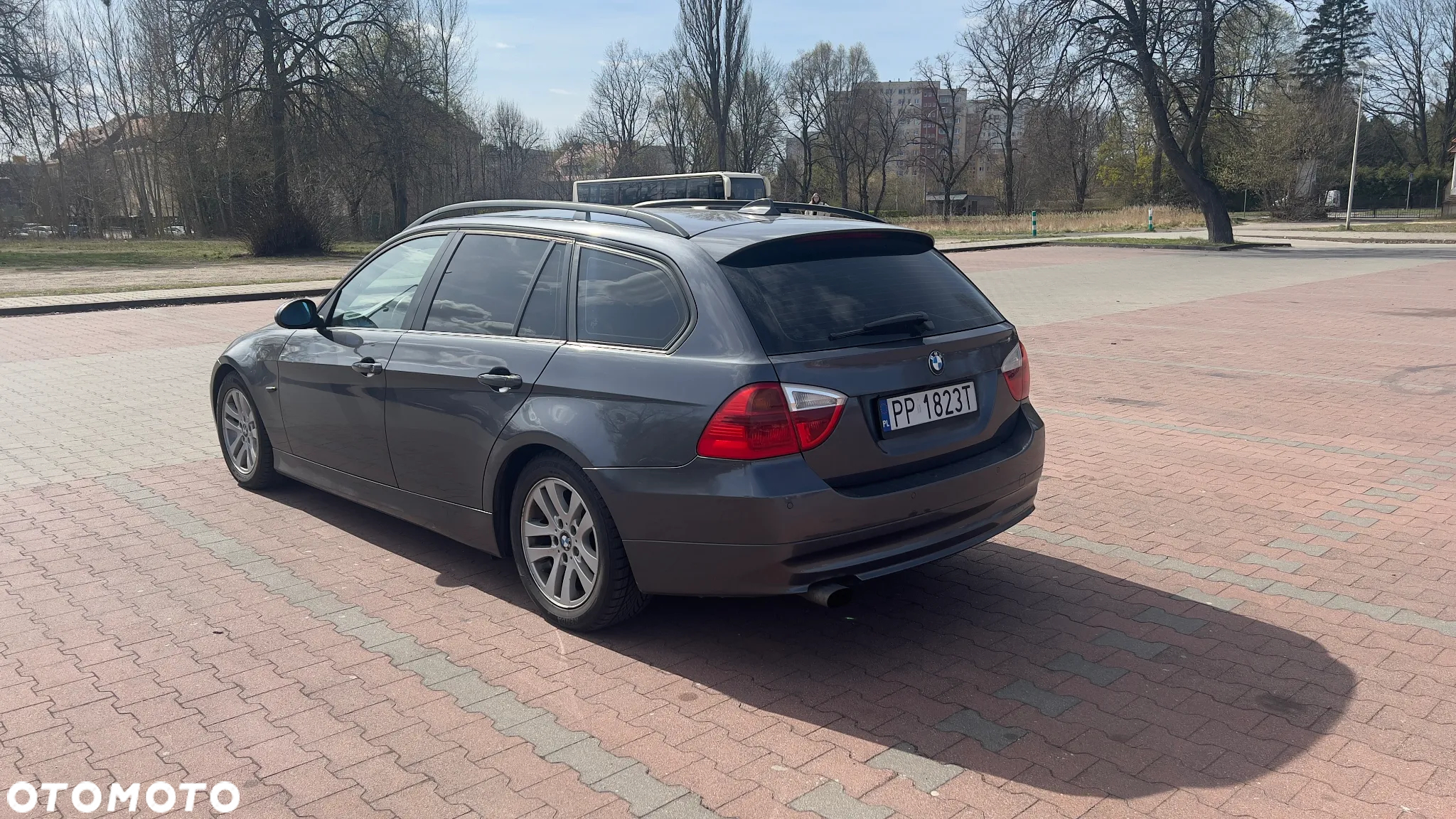 BMW Seria 3 320i - 4