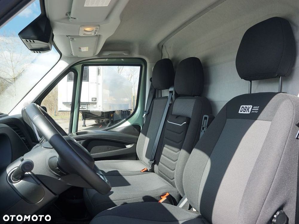 Iveco 35S18 HA8V - 12