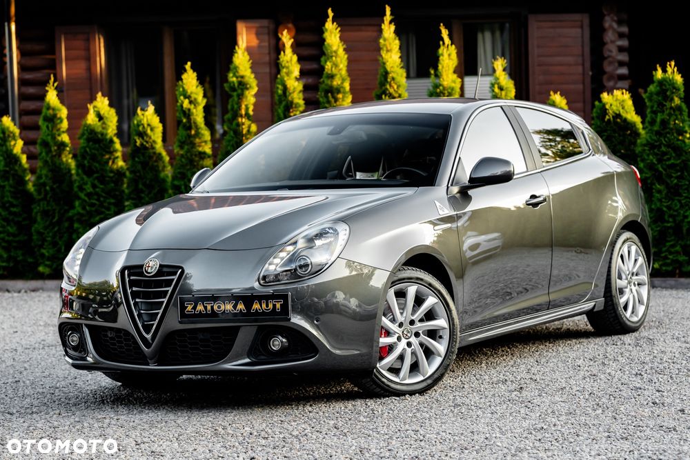 Alfa Romeo Giulietta 1.8 TBi 16V TCT Quadrifoglio Verde - 2