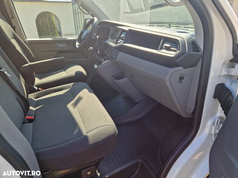 Volkswagen Transporter - 12