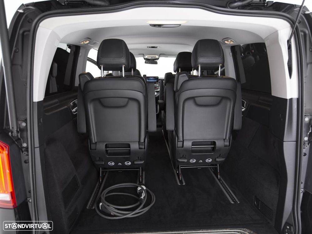 Mercedes-Benz EQV 300 - 12