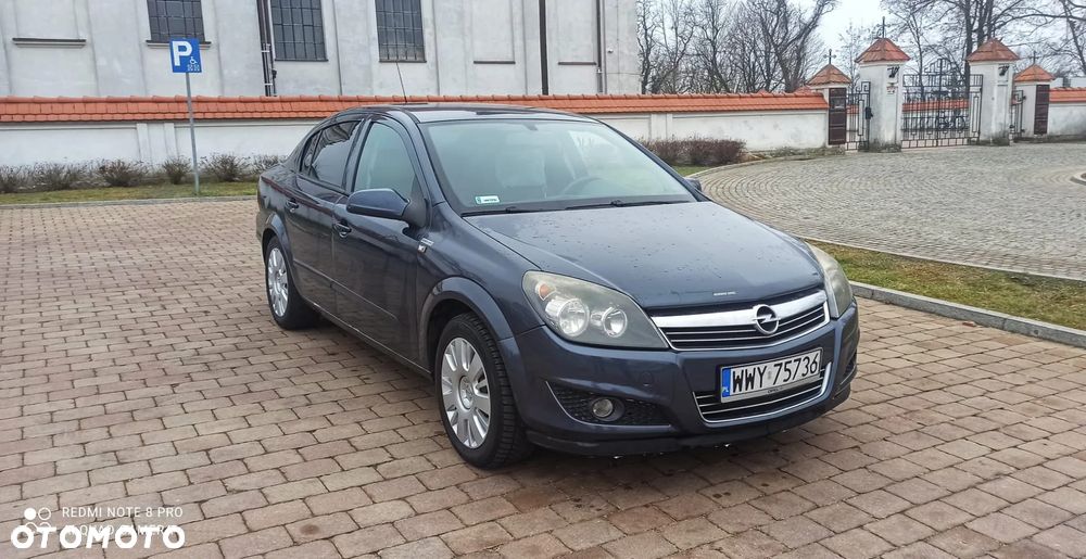 Opel Astra - 1