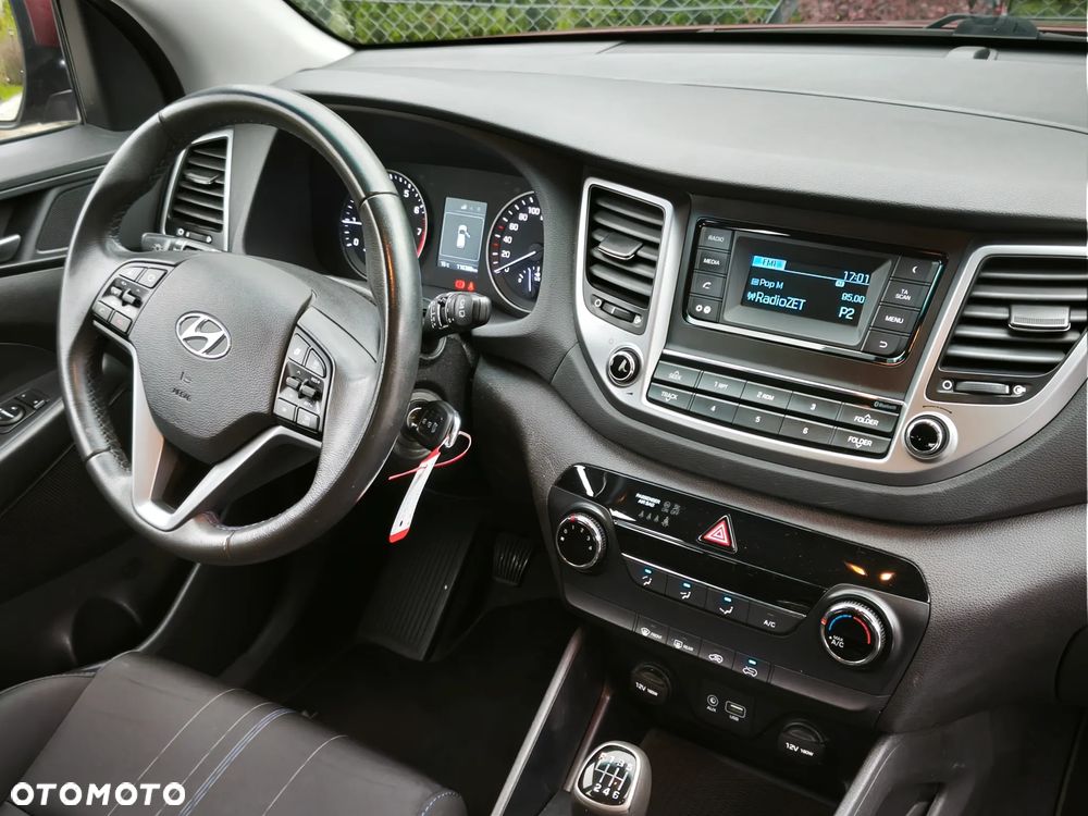 Hyundai Tucson 1.6 GDI BlueDrive Classic 2WD - 19