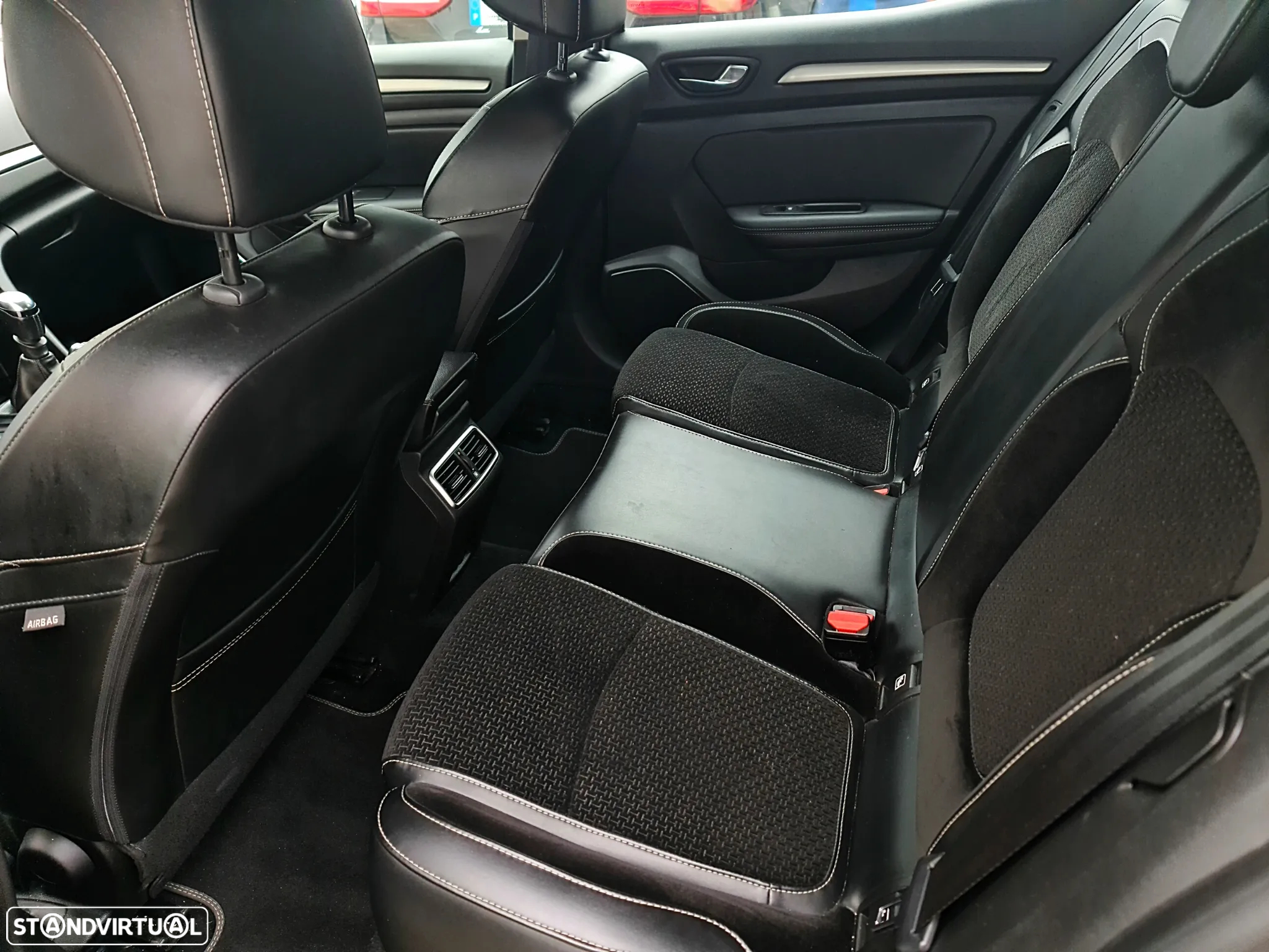 Renault Mégane 1.6 dCi Limited SS - 5