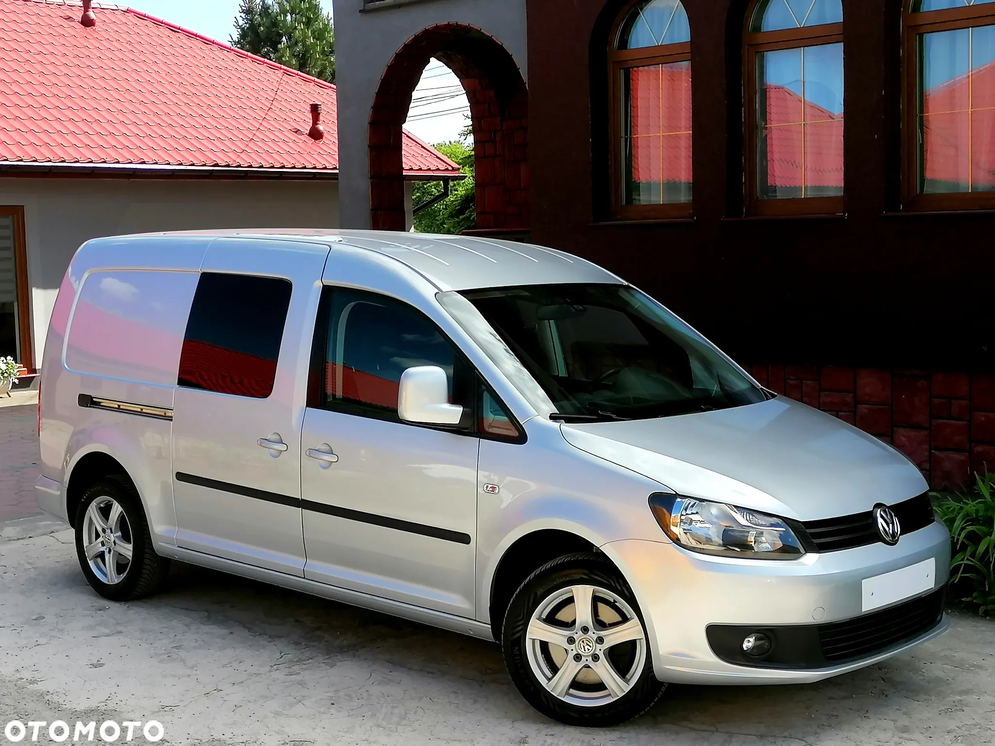Volkswagen Caddy Maxi 2.0 TDI Trendline DSG - 16