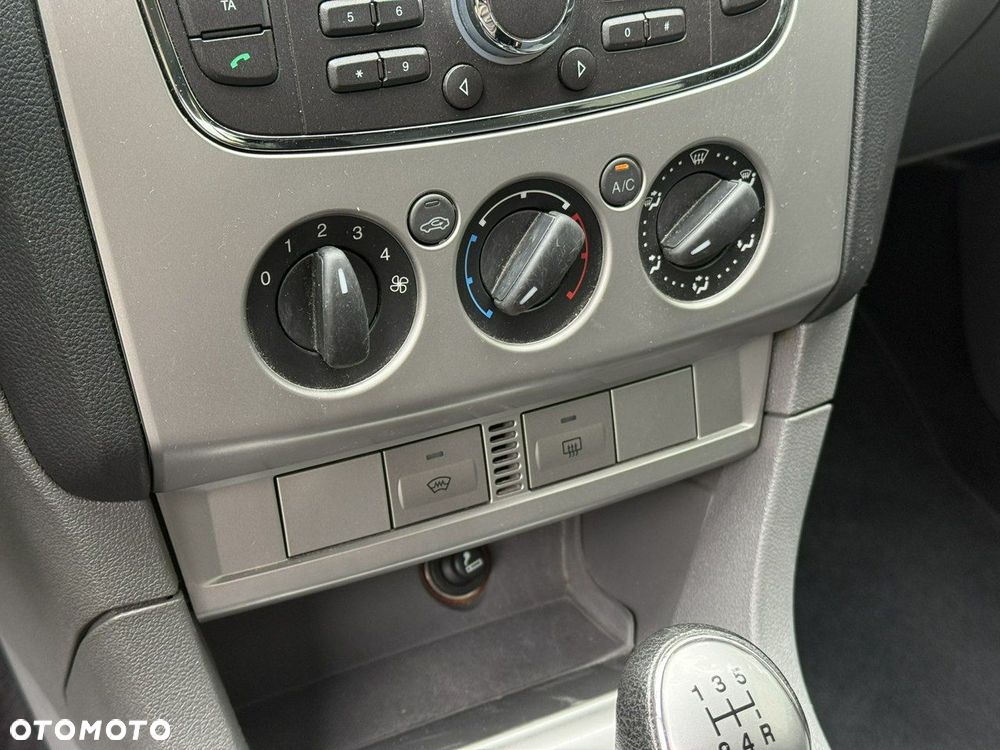 Ford Focus - 15