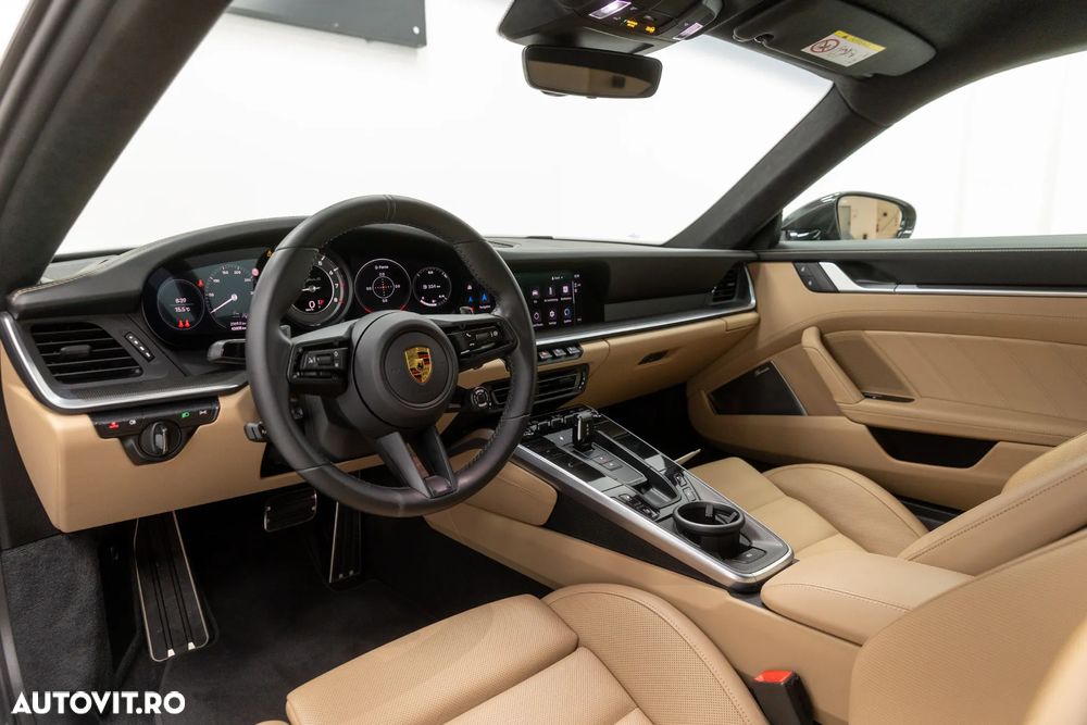 Porsche 911-TURBO-S Standard - 24