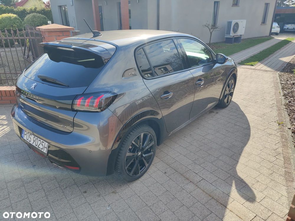 Peugeot 208 PureTech 130 EAT8 GT - 4