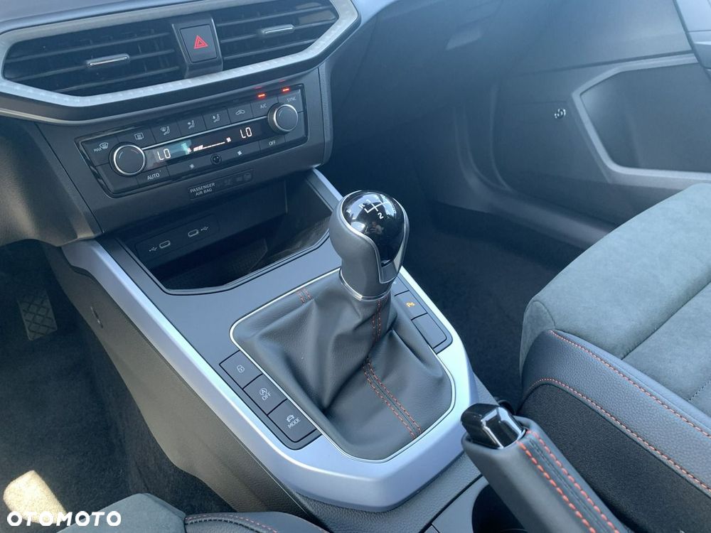 Seat Arona - 13