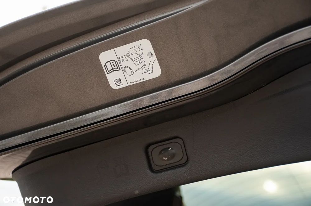 Ford S-Max 2.0 TDCi Titanium - 27