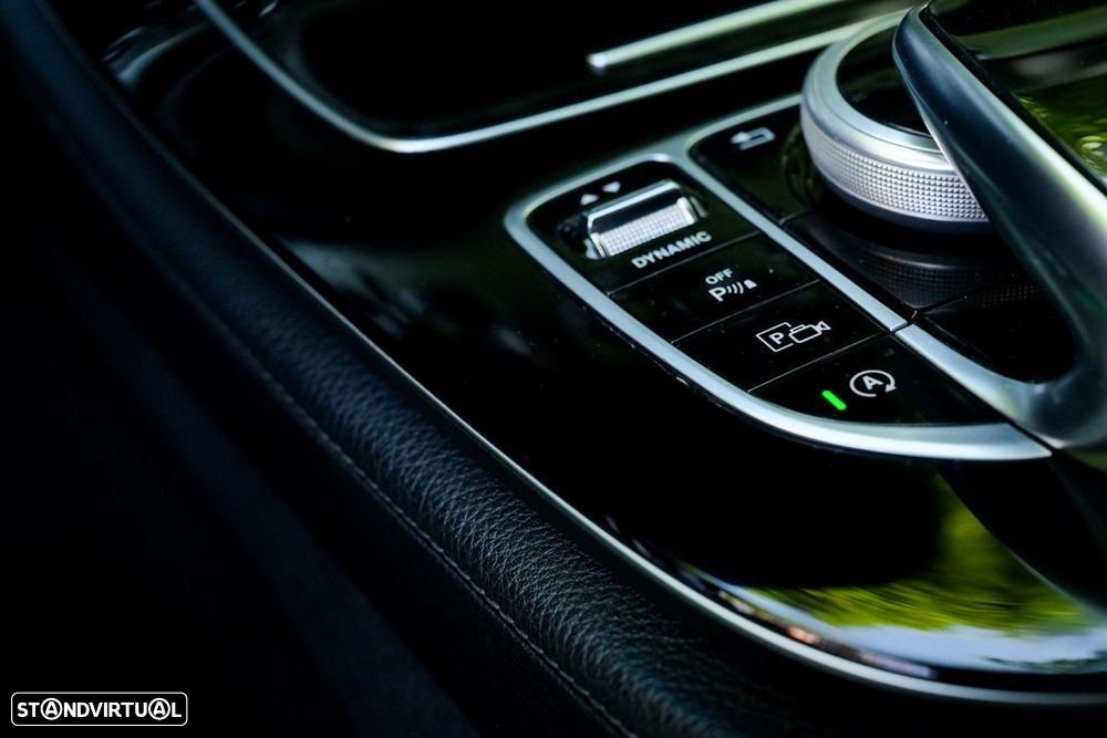 Mercedes-Benz E 220 d Avantgarde - 53