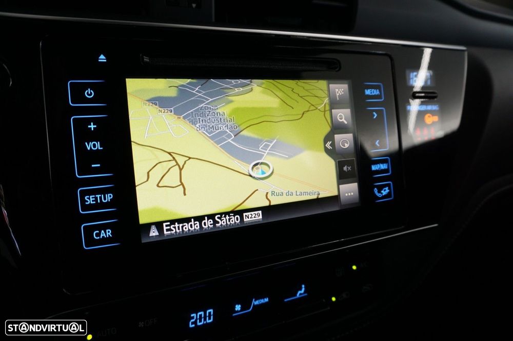 Toyota Auris 1.2 Turbo Design Edition - 17