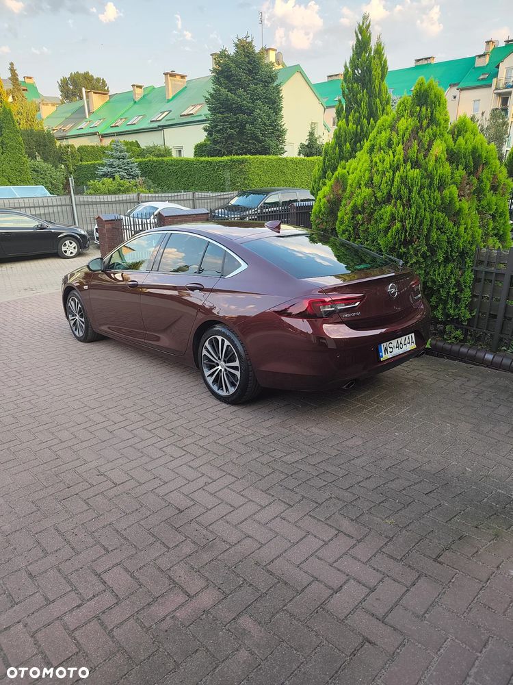 Opel Insignia 2.0 T 4x4 GSi S&S - 5