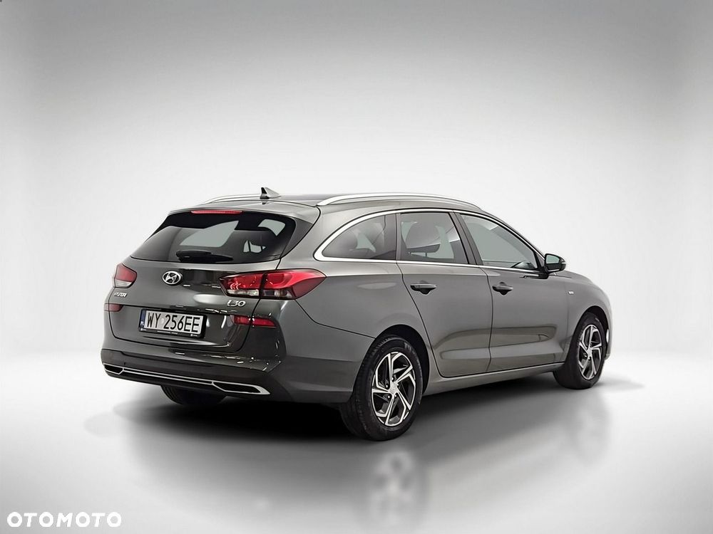 Hyundai i30 1.5 T-GDI 48V Smart - 6