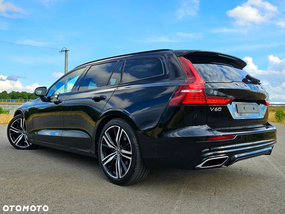 Volvo V60 B4 D R-Design - 10
