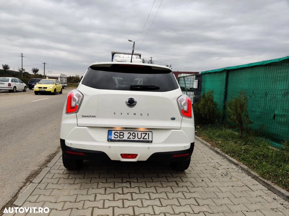 SsangYong Tivoli 1.6 DLX - 2