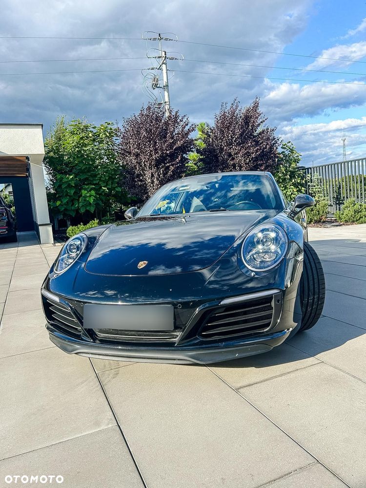 Porsche 911 Carrera T PDK - 4