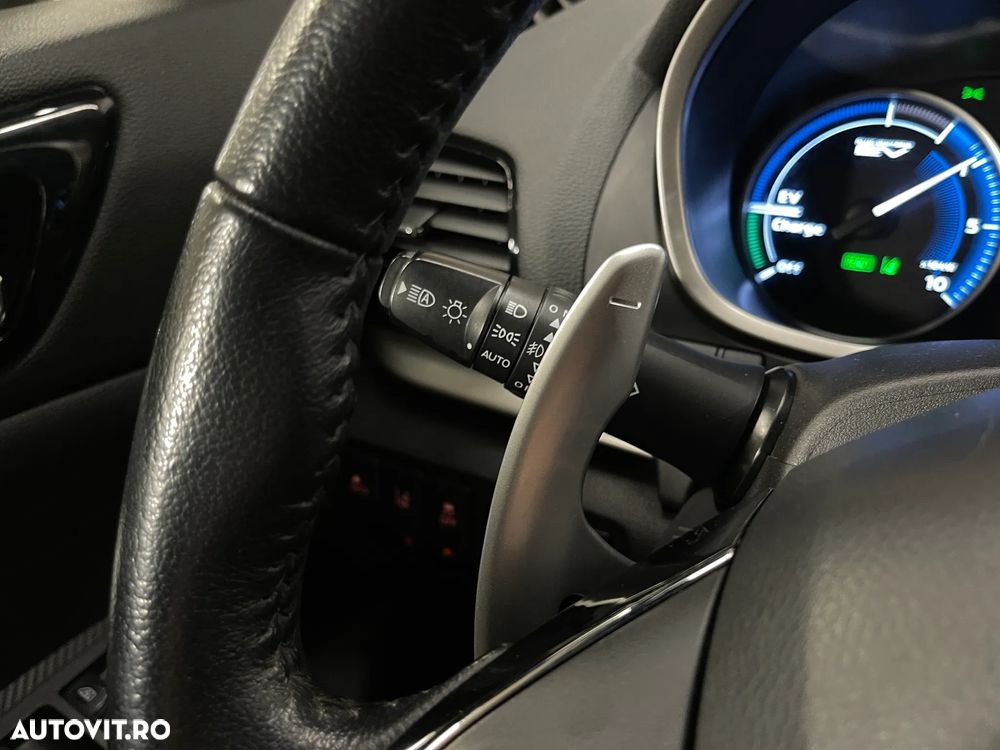 Mitsubishi Eclipse-Cross 4WD Select - 26