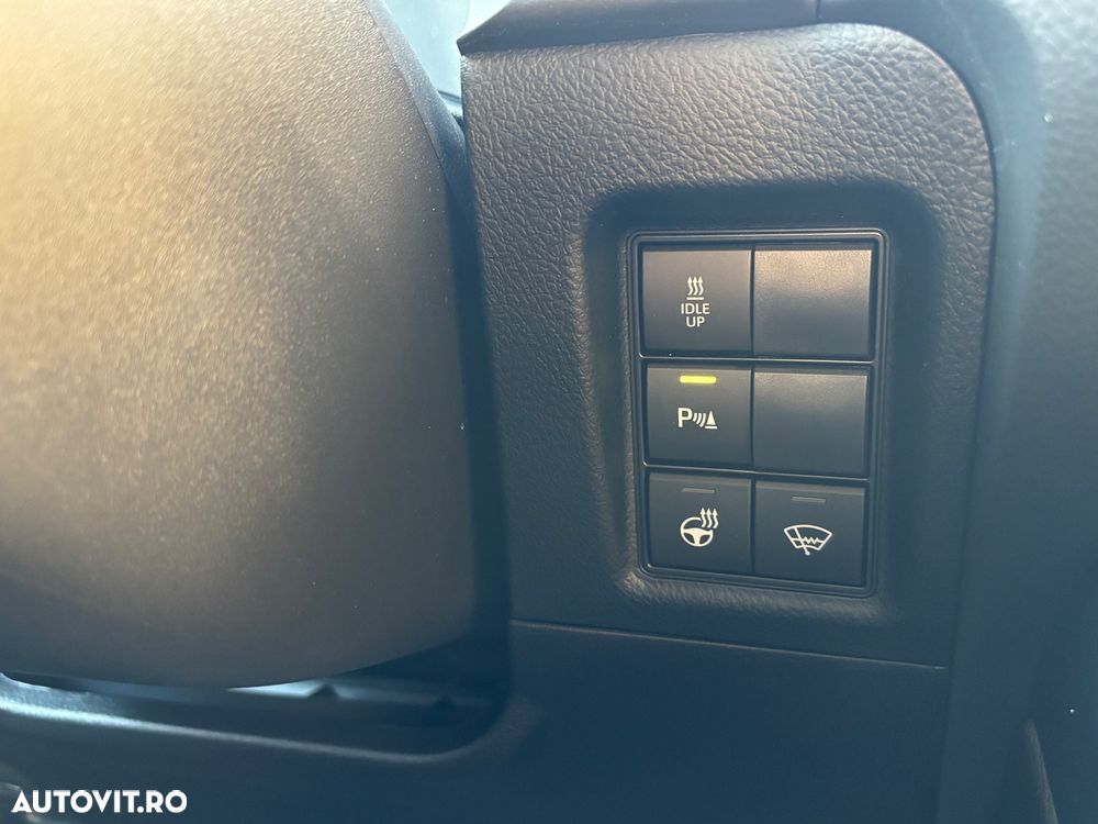 Toyota Land Cruiser 2.8l D-4D 204 CP A/T 7 locuri Executive - 23