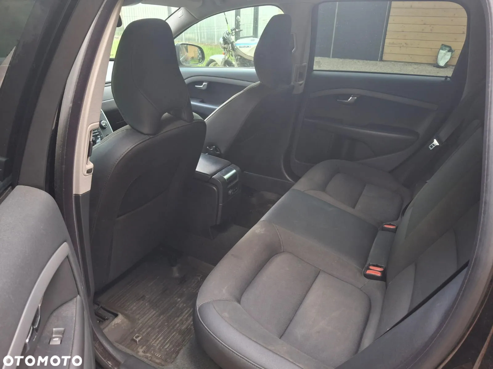 Volvo V70 T4 Kinetic - 5