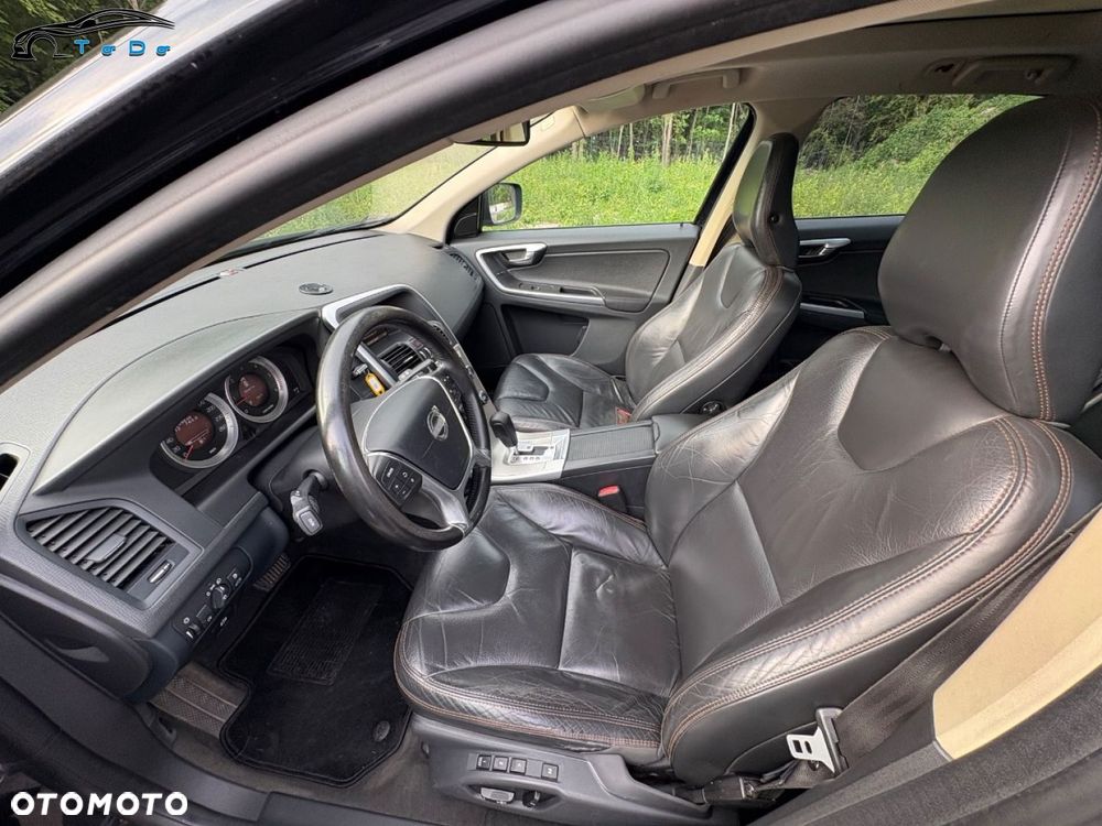 Volvo XC 60 2.4D AWD Summum - 20