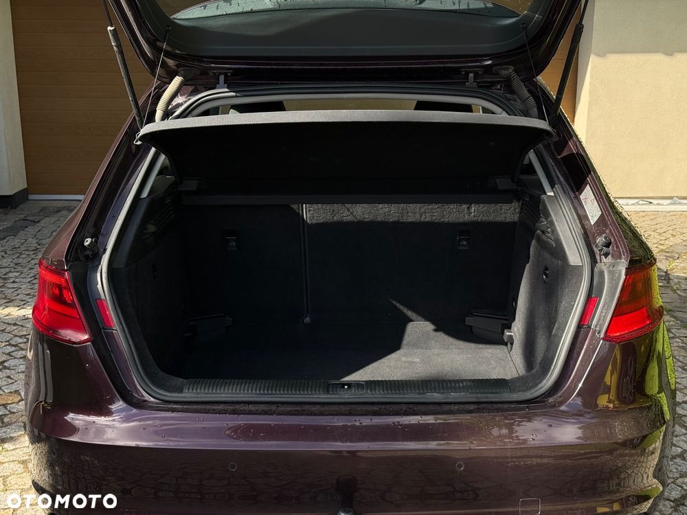 Audi A3 Sportback - 11