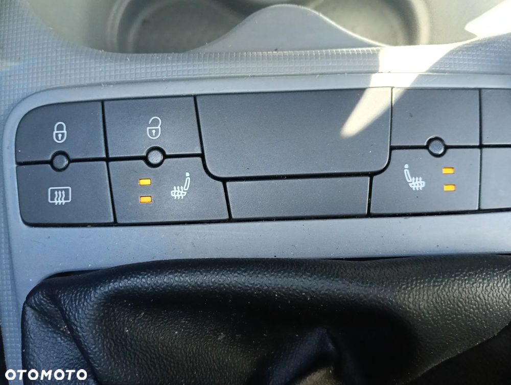 Seat Ibiza 1.2 12V Reference - 19