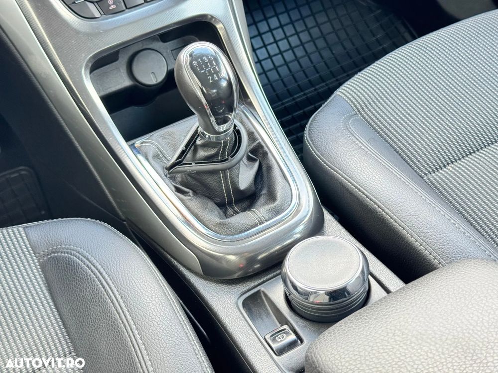 Opel Astra - 13