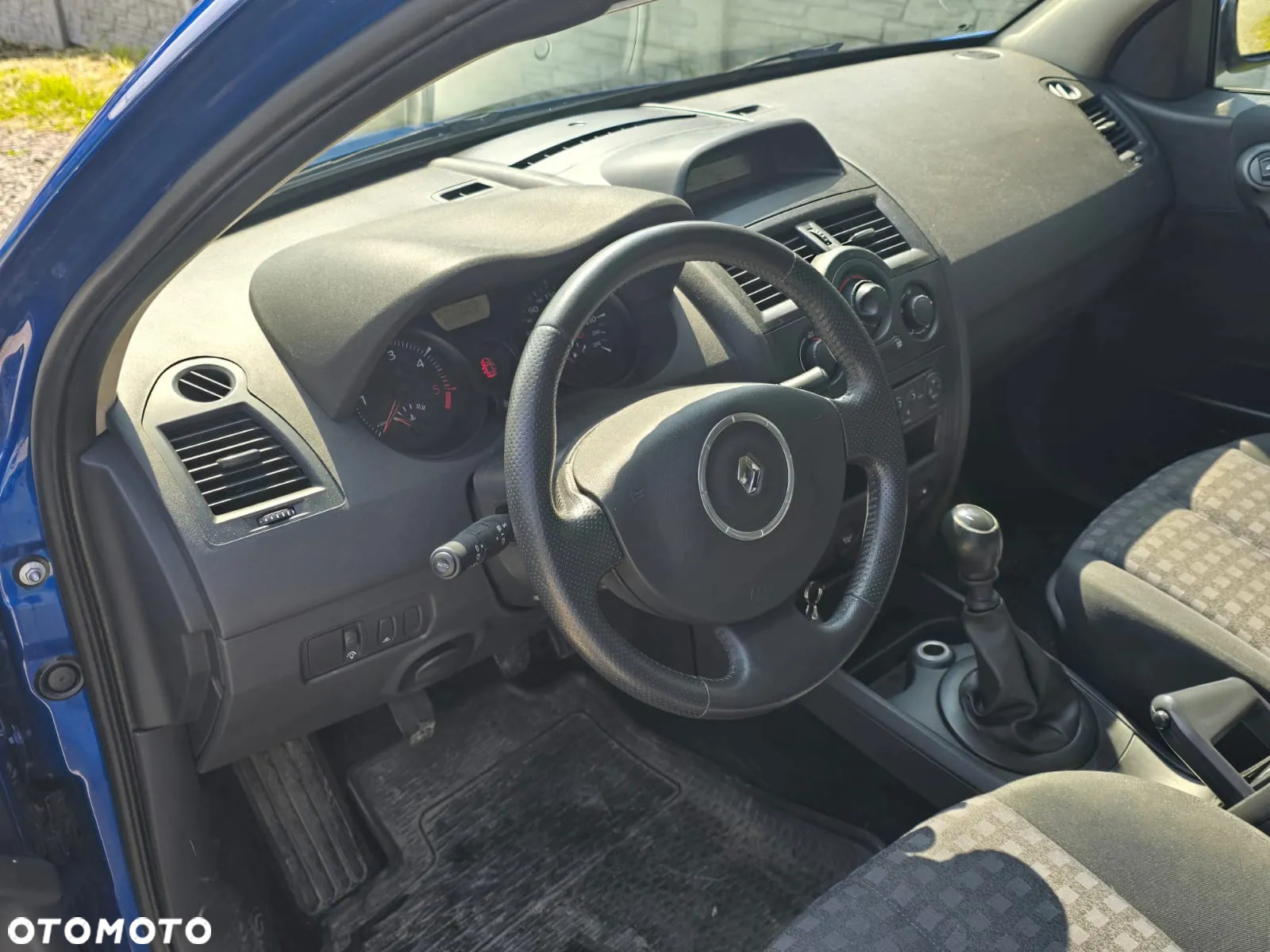Renault Megane 1.5 dCi Expression - 8