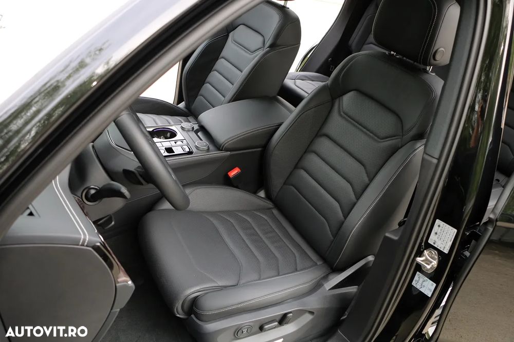 Volkswagen Touareg V6 TSI 4MOTION Elegance - 33