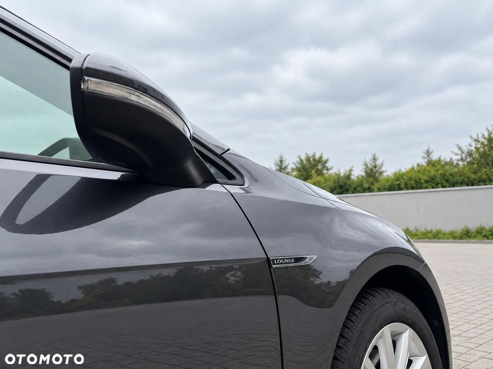 Volkswagen Golf - 9