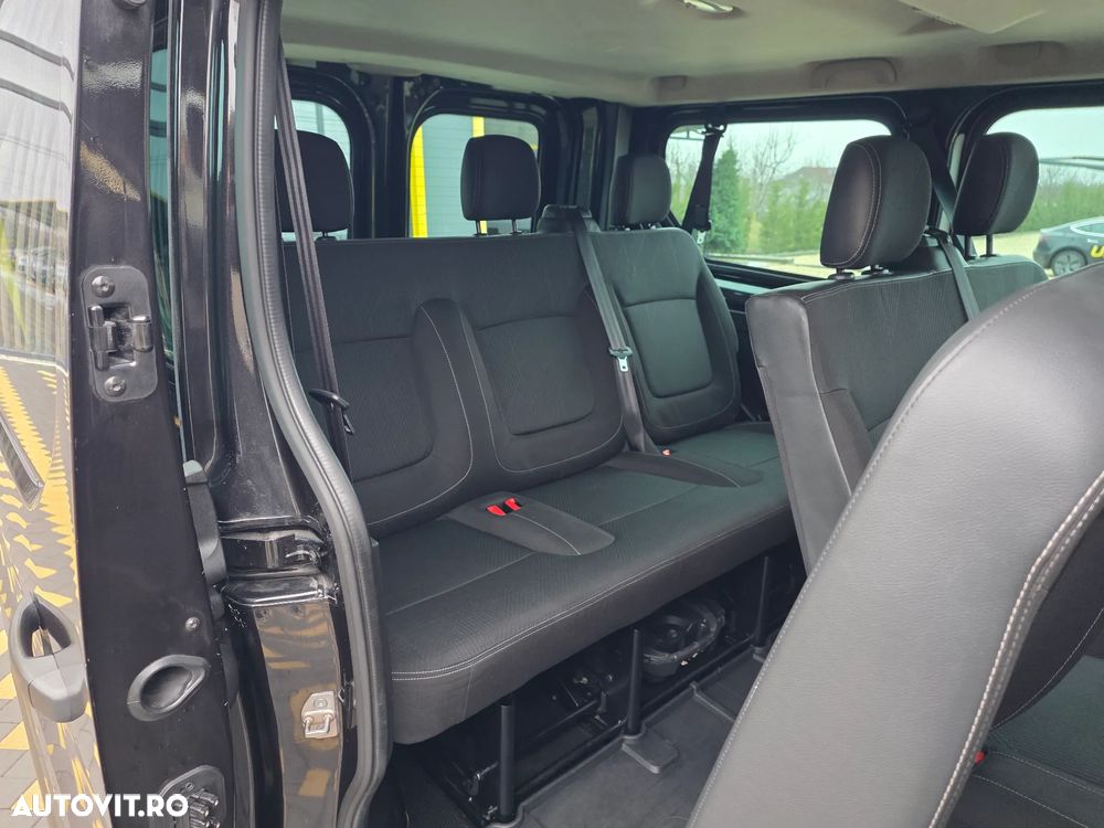Renault Trafic - 16