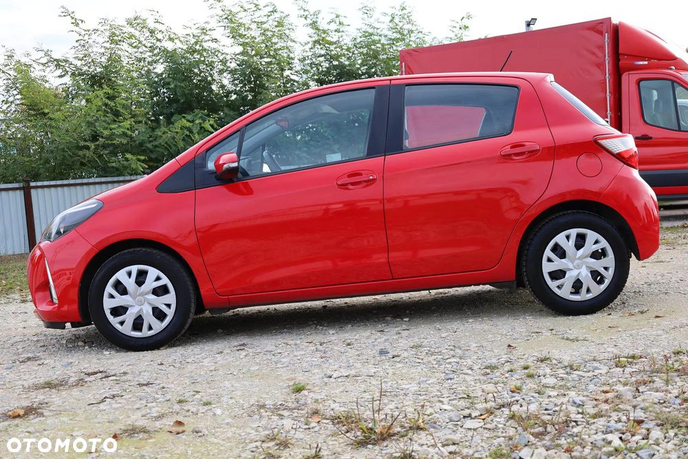 Toyota Yaris 1.5 Premium - 8