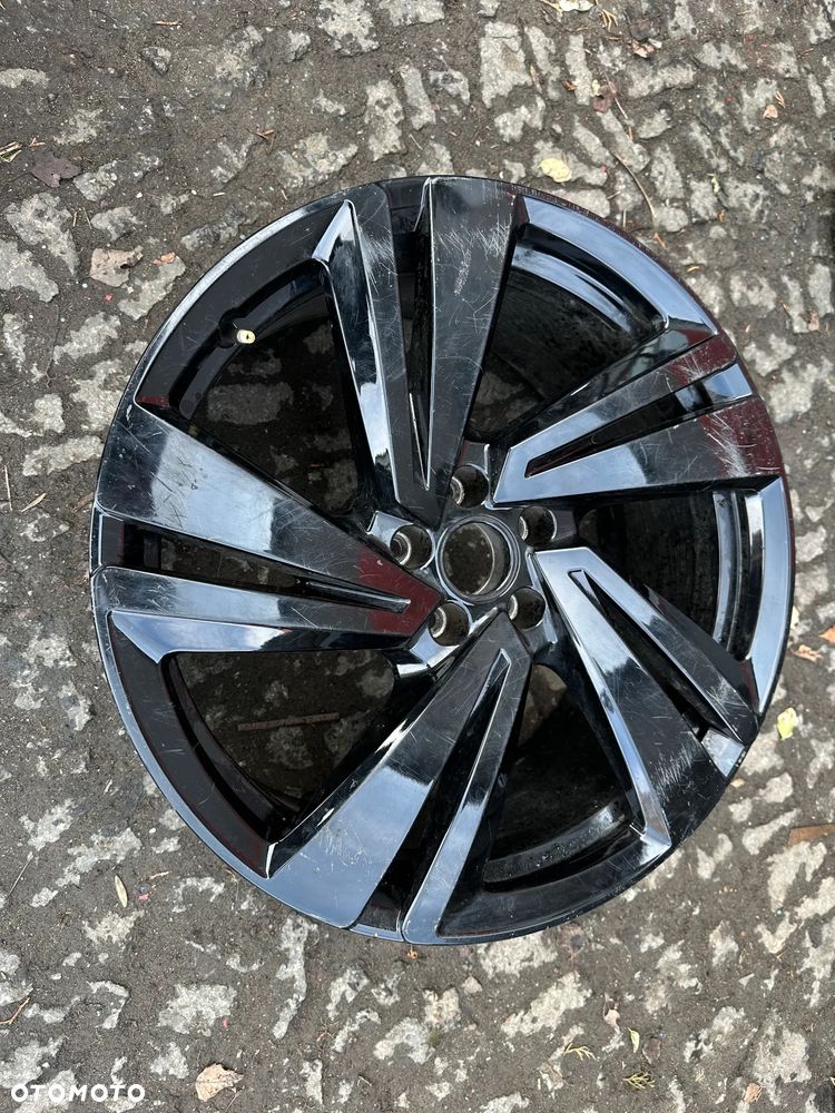 Felga VW Touareg 5x112 9J x 20 ET 33 760601025 S / AA  1szt. - 2